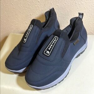 Canemon slip ons size 41